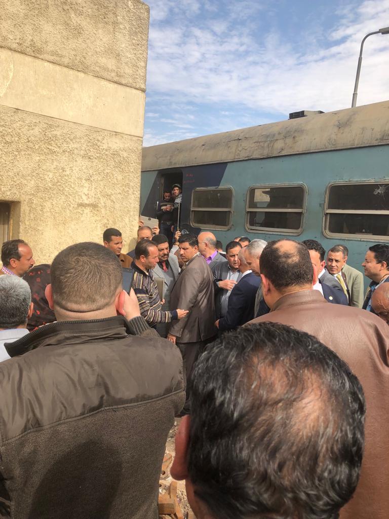 جولة وزير النقل بمحطة مصر  (17)