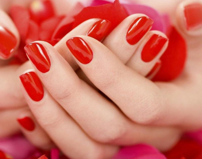 red-nail-polish-manicure