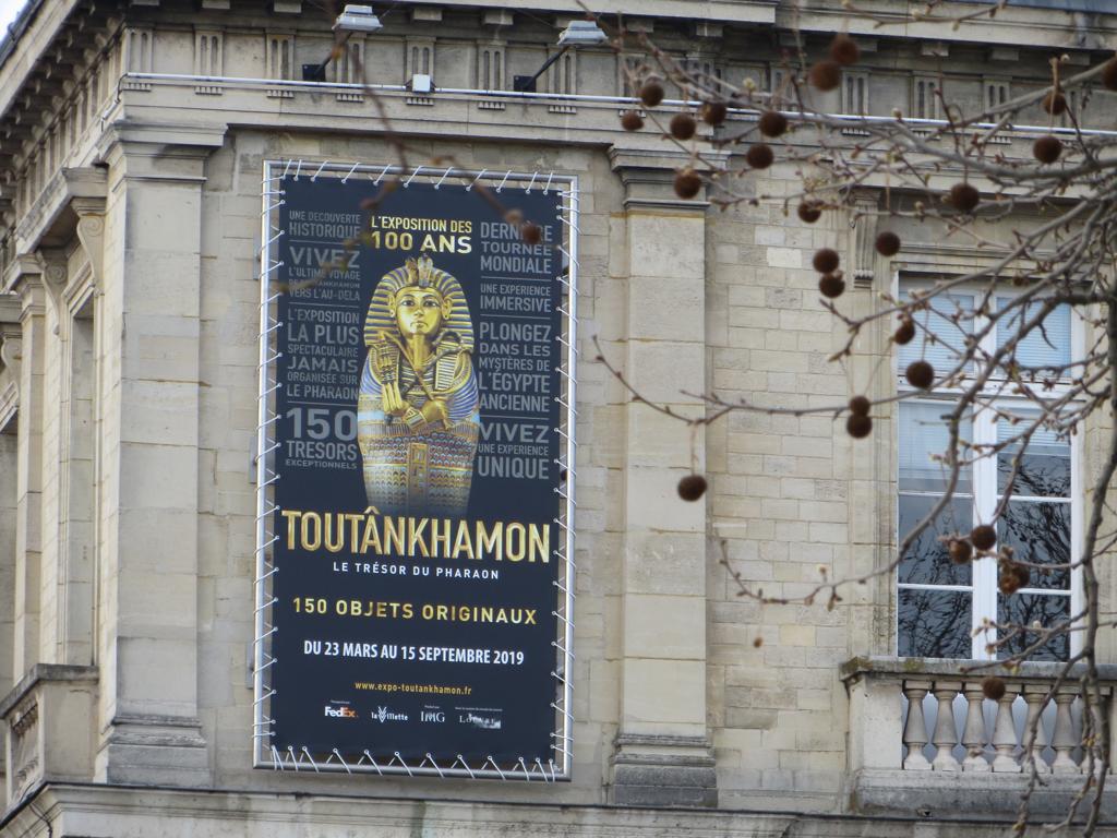 الترويج لمعرض توت عنخ آمون فى باريس (4)