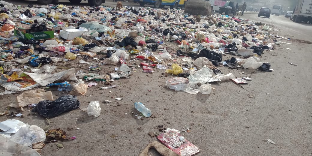 انتشار القمامة بمنطقة بهتيم (3)