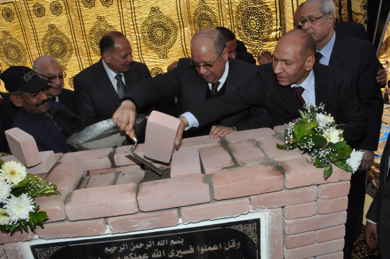 أحمد أبو العزم يضع حجر الأساس لفرع مجلس الدولة بالفيوم (1)