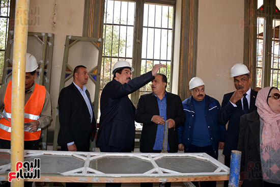 محافظ القليوبية يتفقد أعمال ترميم قصر محمد علي في شبرا الخيمة (5)