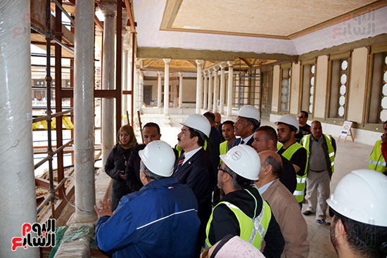 محافظ القليوبية يتفقد أعمال ترميم قصر محمد علي في شبرا الخيمة (1)