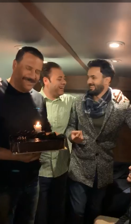 احتفال أصدقاء ماجد بعيد ميلاده