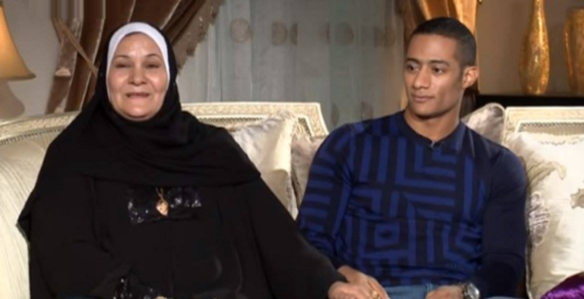 محمد رمضان ووالدته