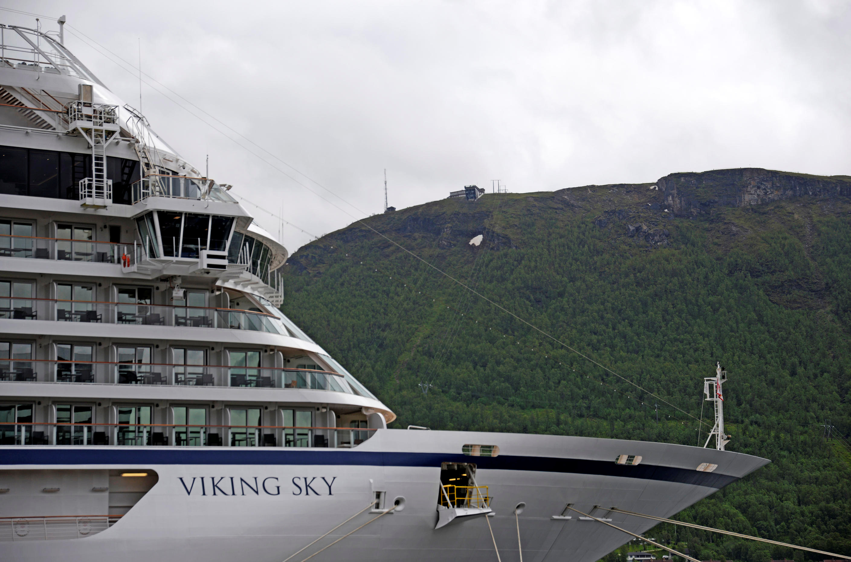جنوح سفينة سياحية قبالة سواحل النرويج (2)