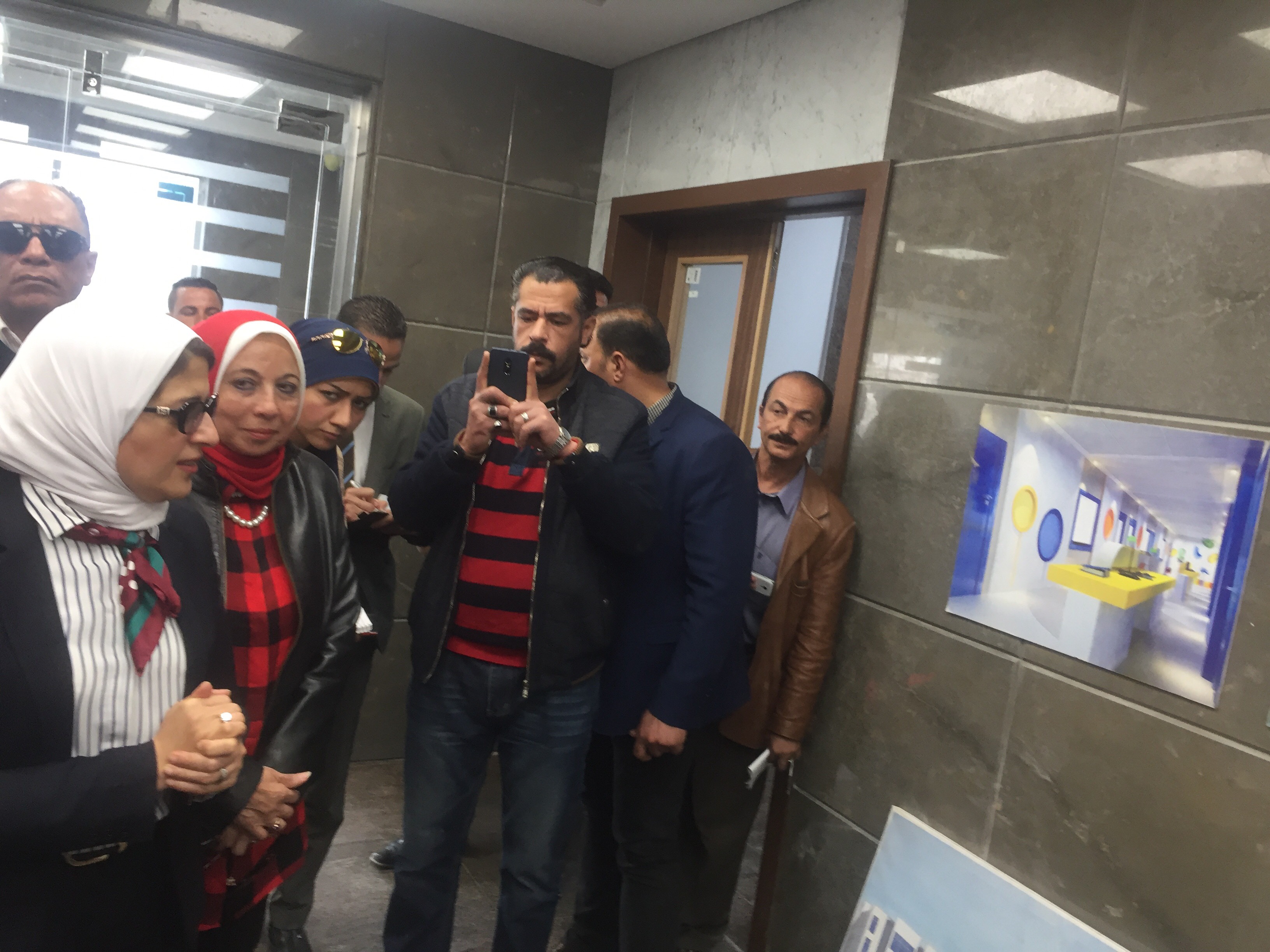 وزيرة الصحة تتفقد مستشفى أطفال النصر (4)