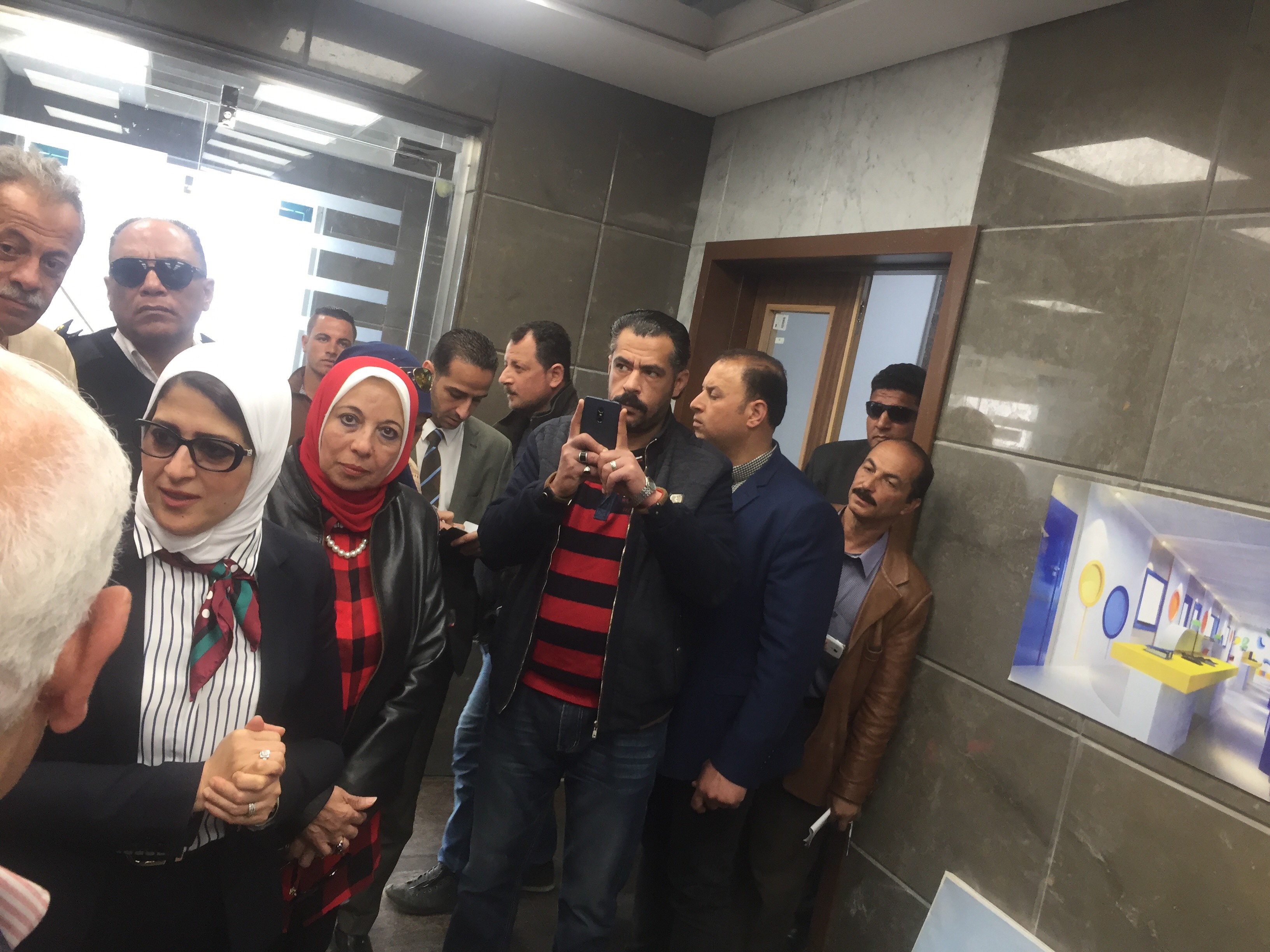 وزيرة الصحة تتفقد مستشفى أطفال النصر (2)