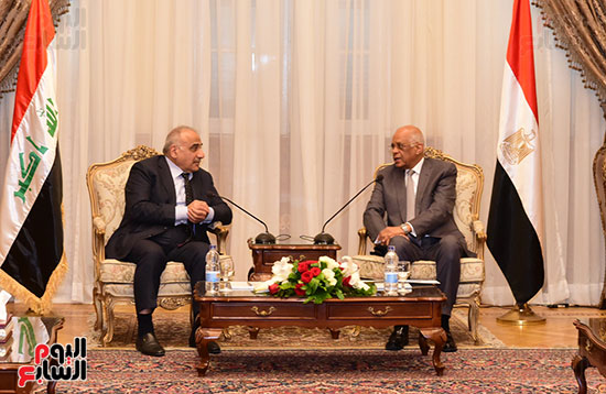 رئيس النواب يستقبل رئيس وزراء العراق بـالبرلمان (8)