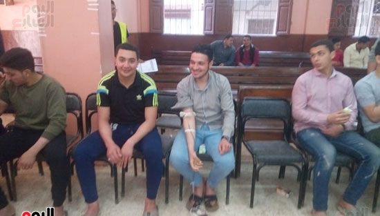 شباب قرية دنديط بالدقهلية يتبرعون بـ600 كيس دم لأهالى قريتهم (5)