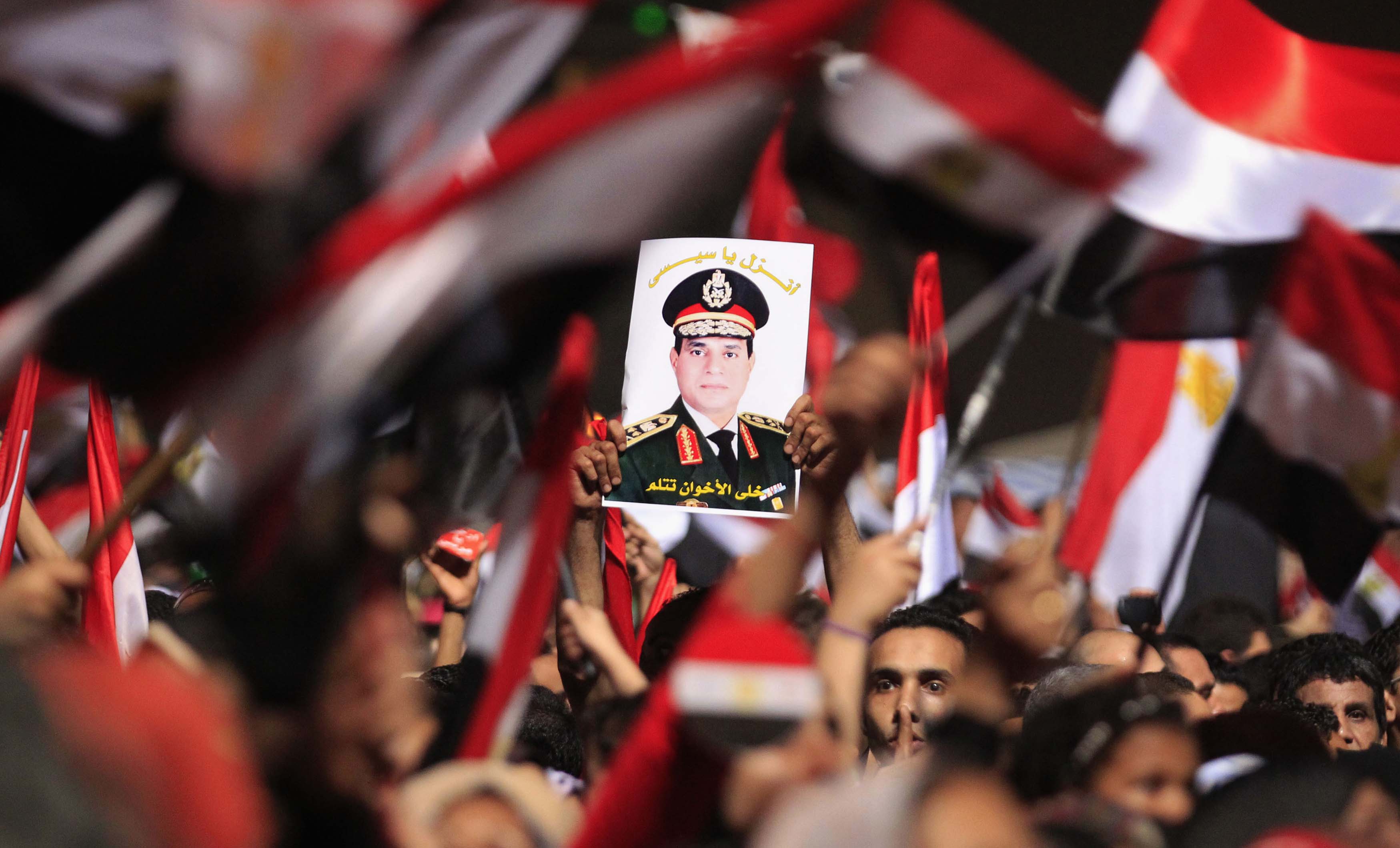 anti-morsi-protesters-gen-el-sisi-photo