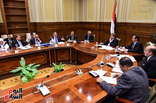 أجتماع لجنة الإدارة المحلية بمجلس النواب  (4)