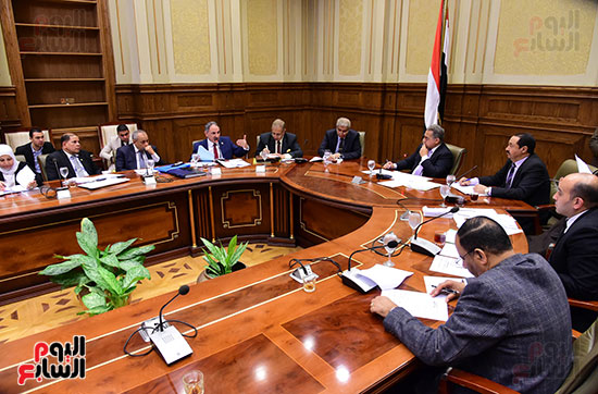 أجتماع لجنة الإدارة المحلية بمجلس النواب  (5)