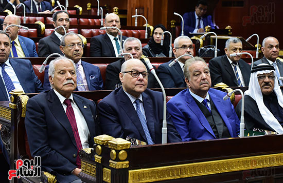 على عبد العال رئيس مجلس النواب يستمع أسئلة و لمقترحات رؤساء الأحزاب السياسية (7)