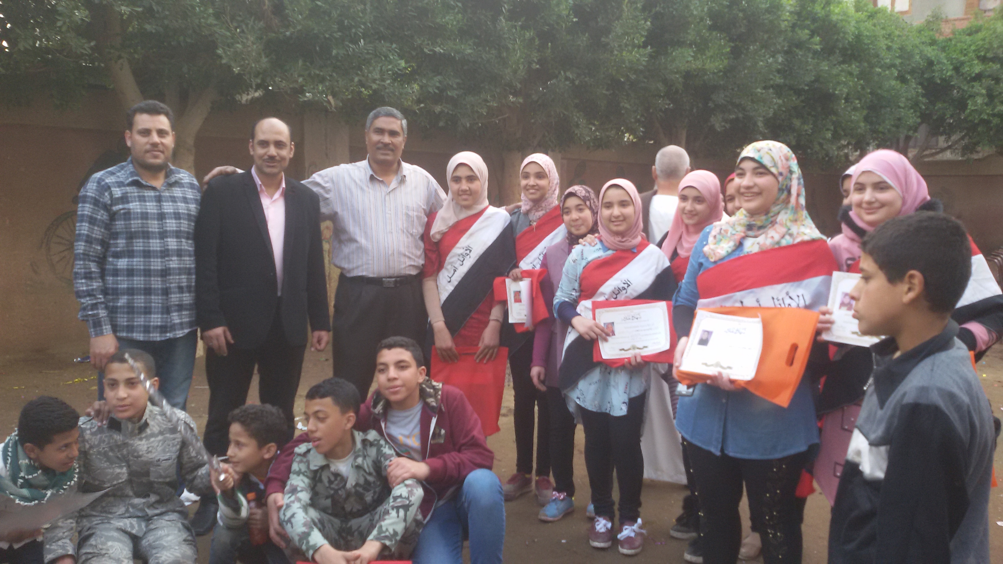تكريم الام المثالية والطلاب (9)