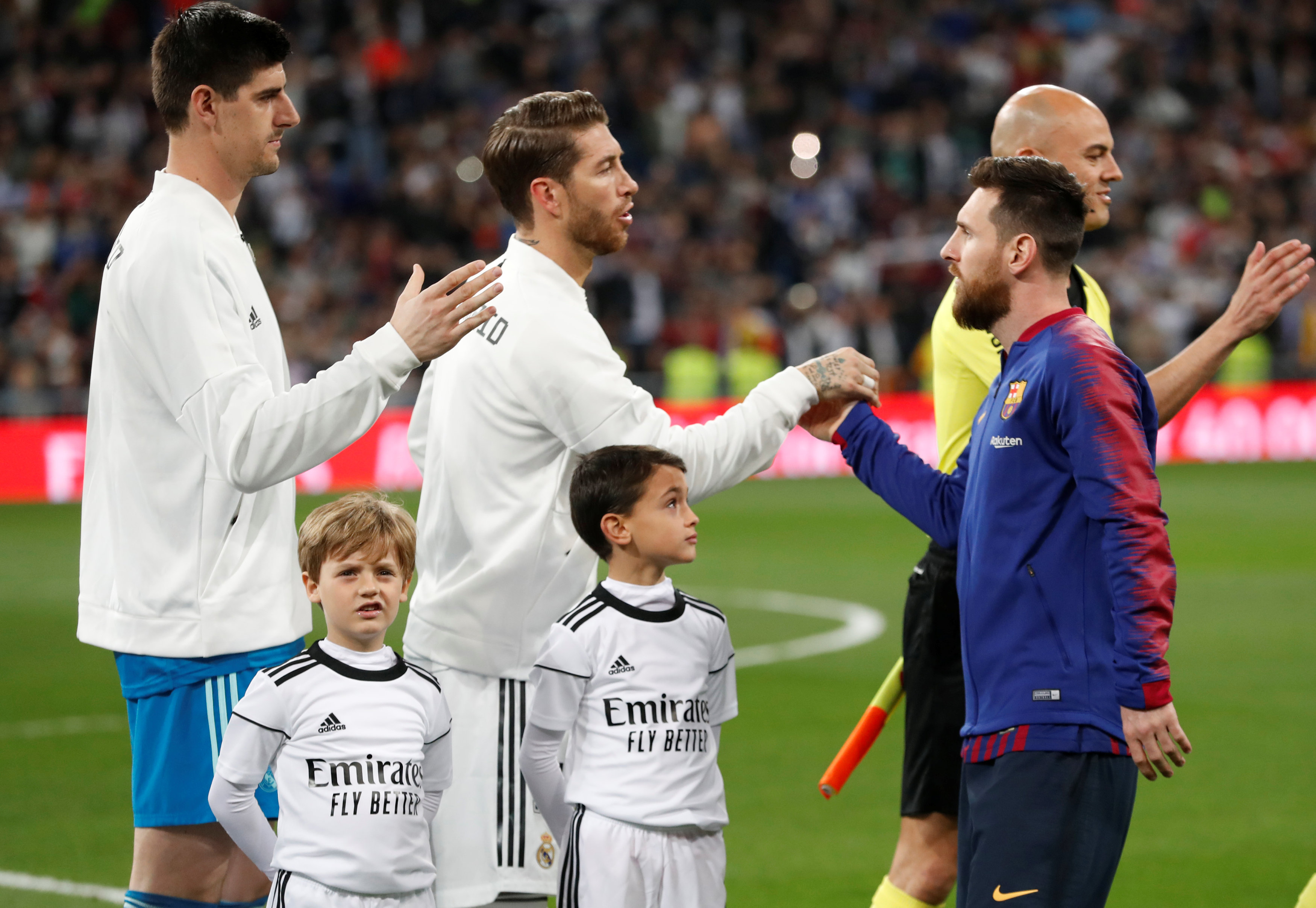 الريال ضد برشلونة 25 صورة تلخص الشهد والدموع فى الكلاسيكو اليوم السابع