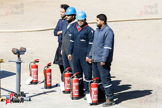 نون النسوة تزين بريمة البترول (27)