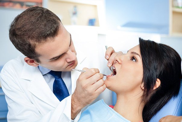 اعرفى مميزات الزواج من طبيب الأسنان (3)