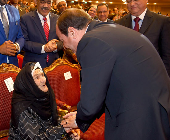 احتفالية المجلس القومى للمرأة لتكريم المرأة المصرية والأم المثالية (10)