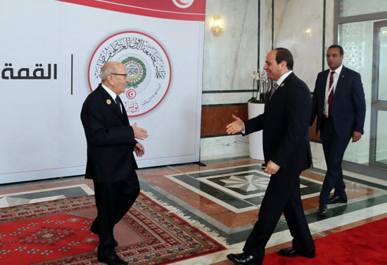 القمة العربية فى تونس بحضور الرئيس السيسى (12)