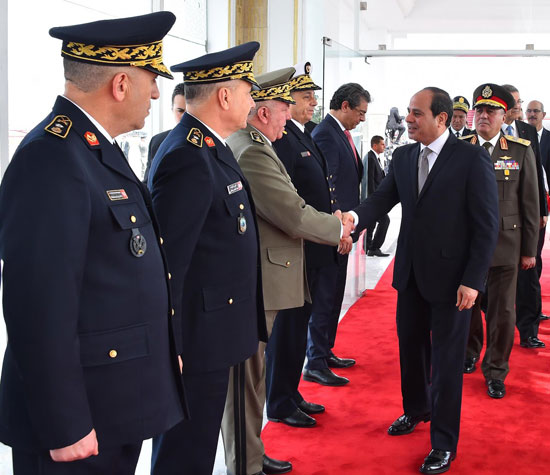 القمة العربية فى تونس بحضور الرئيس السيسى (9)
