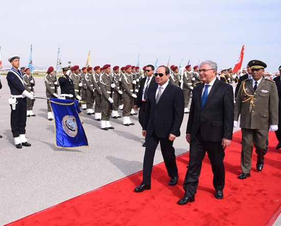 القمة العربية فى تونس بحضور الرئيس السيسى (6)
