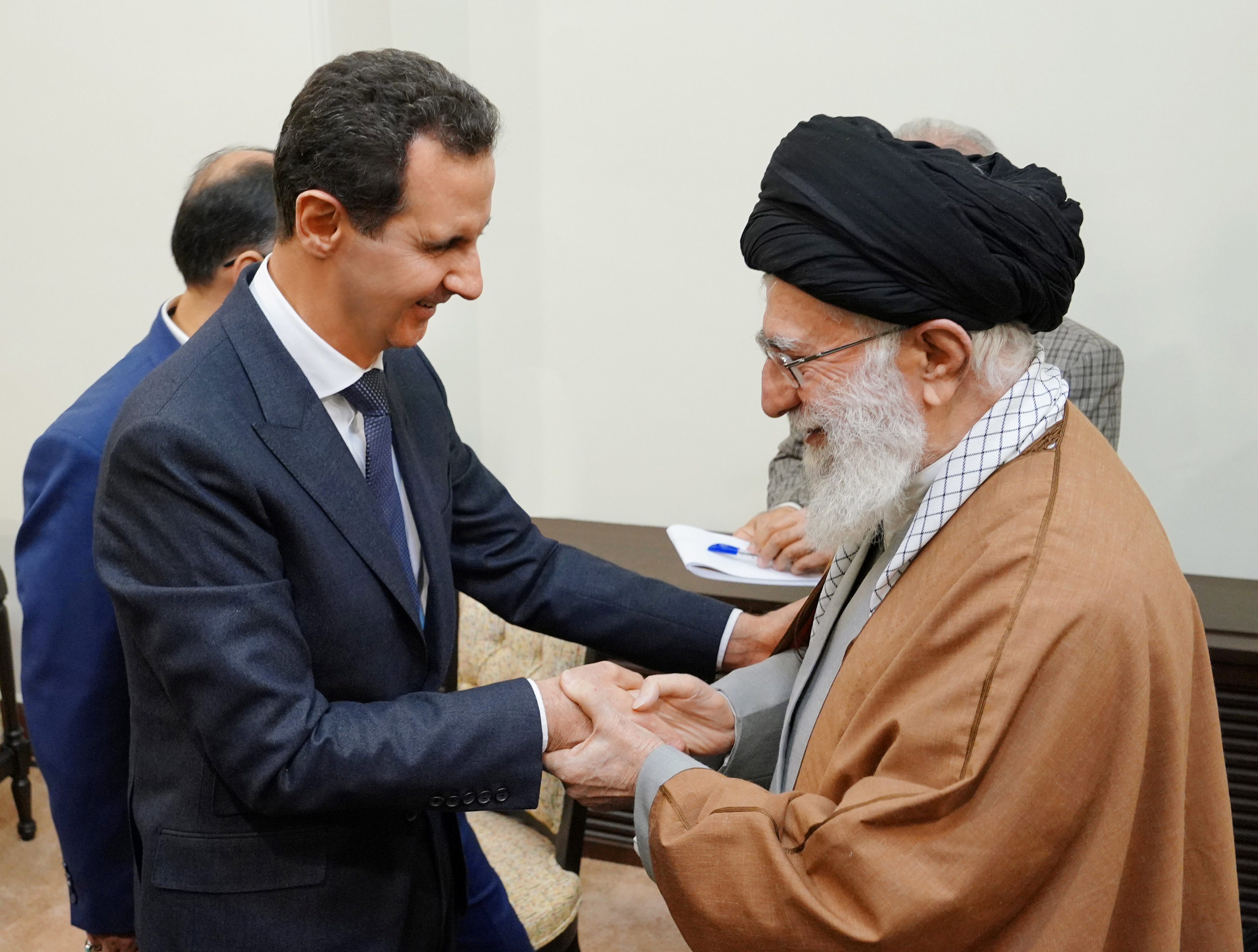 زيارة الأسد لطهران كانت مدخلا لاستقالة روحانى