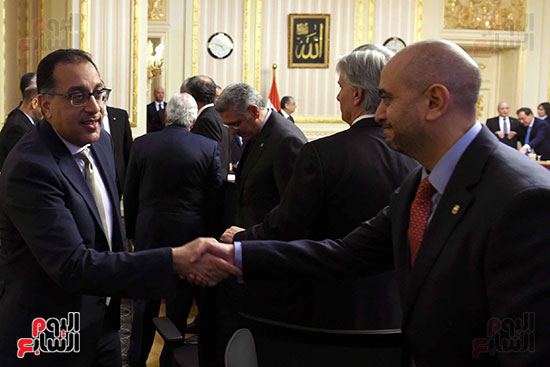 رئيس الوزراء يلتقى ممثلى 40 شركة أمريكية تعمل فى مصر (3)