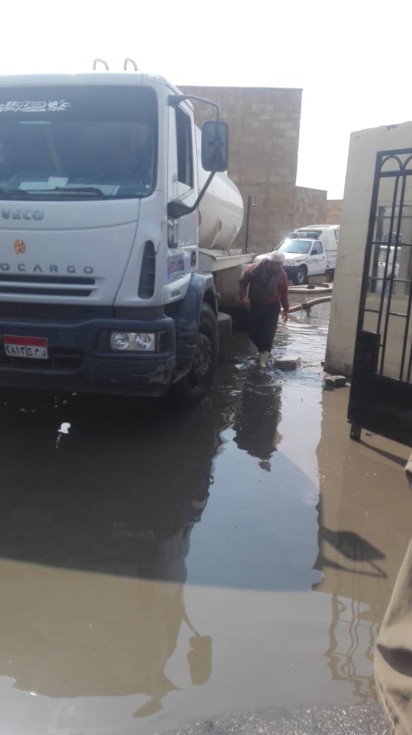 شفط مياه الأمطار من شوارع محافظة الشرقية (3)