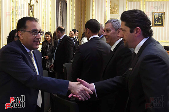 رئيس الوزراء يلتقى ممثلى 40 شركة أمريكية تعمل فى مصر (5)