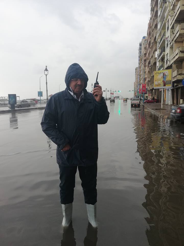 مياه الأمطار تغرق شوارع الإسكندرية (3)