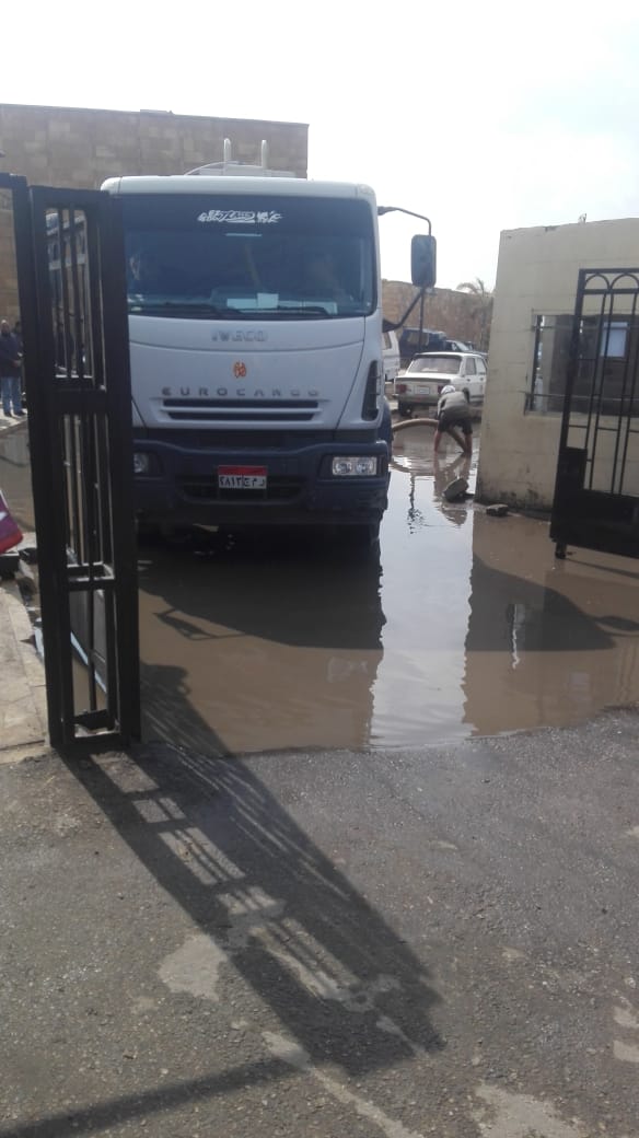 شفط مياه الأمطار من شوارع محافظة الشرقية (5)
