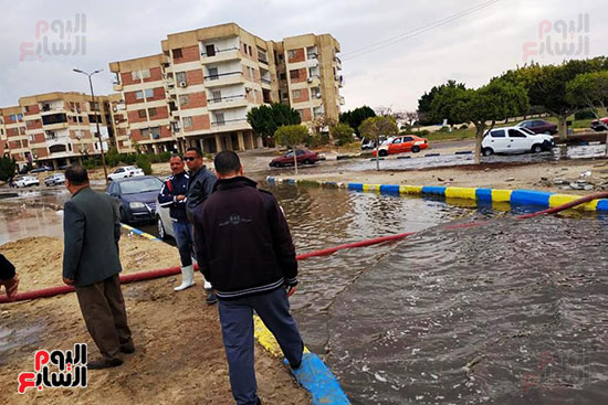 _شفط-مياه-الأمطار-من-شوارع-الإسماعيلية-(3)