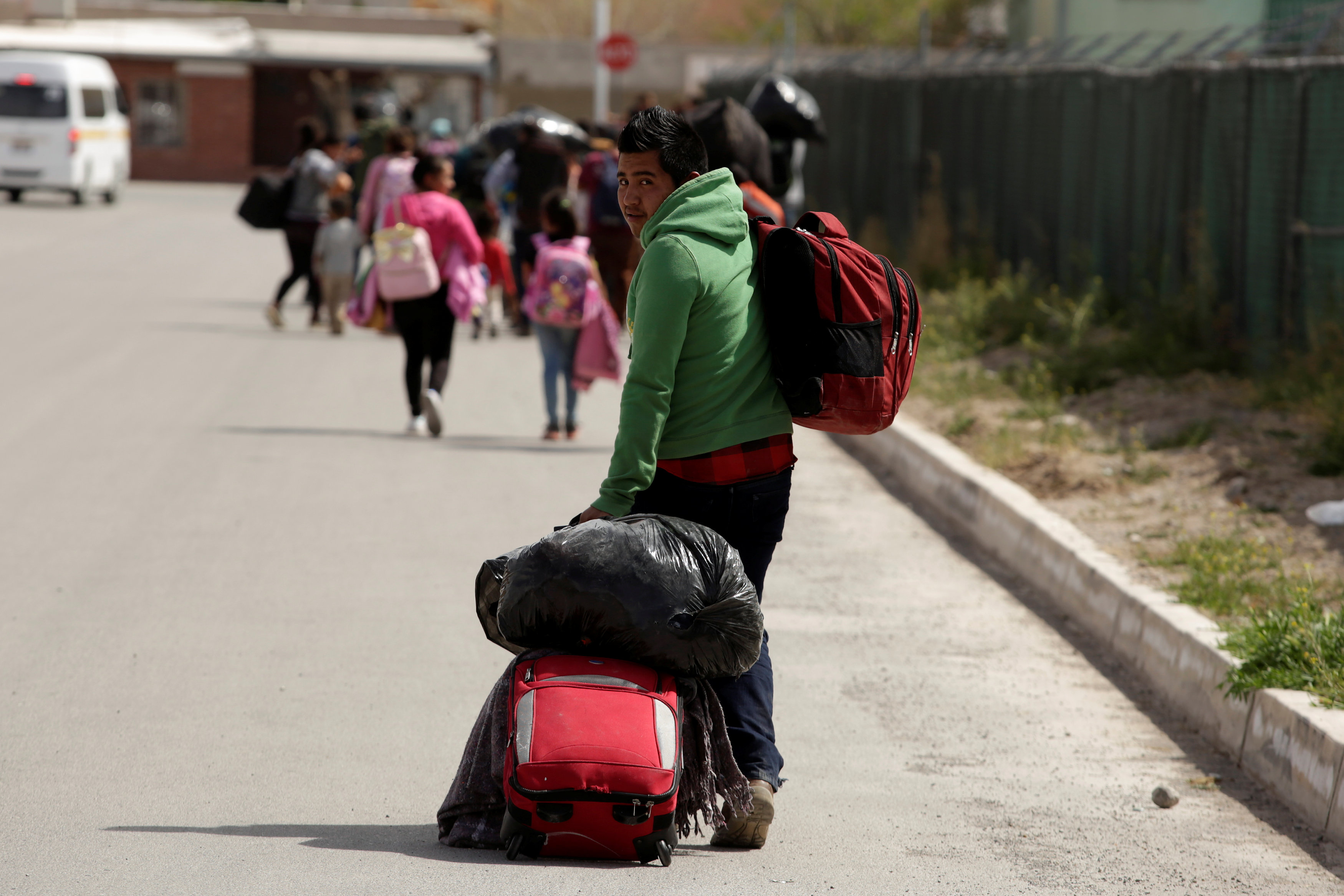 2019-03-07T222721Z_1550927724_RC148F06FAA0_RTRMADP_3_USA-IMMIGRATION-MEXICO