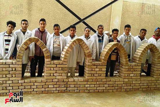 المدرسة المعمارية الزخرفية بكفر الشيخ (22)