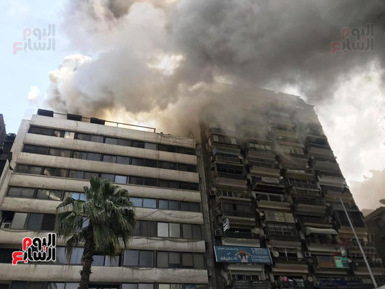 حريق بشارع جامعة الدول العربية (11)