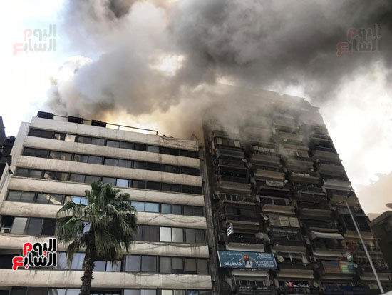 حريق بشارع جامعة الدول العربية (16)