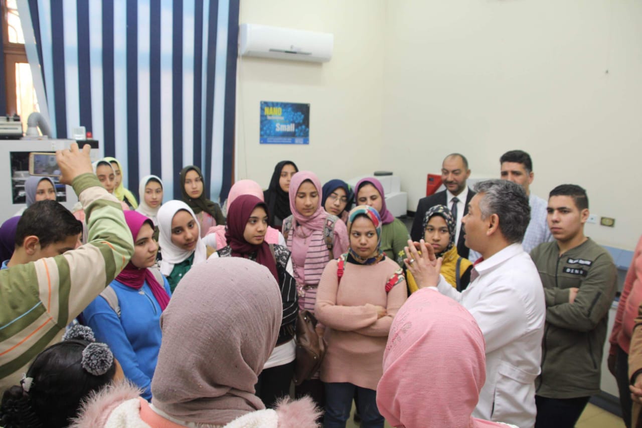 طلاب المارس في زيارة تعريفية للكليات في جامعة كفر الشيخ  (4)
