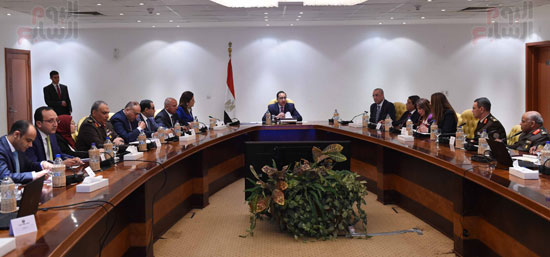 اجتماع اللجنة الرئيسية لمتابعة مشروعات العاصمة الادارية الجديدة (4)