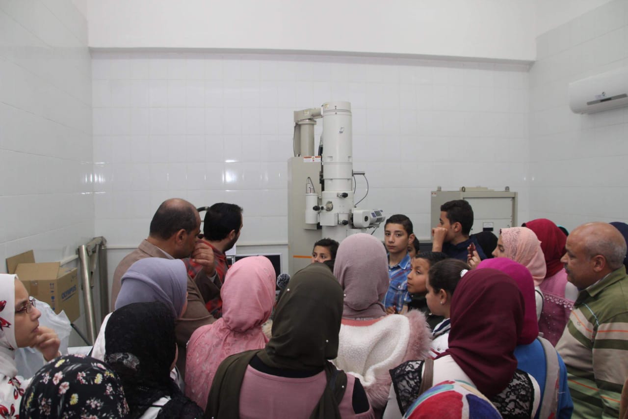 طلاب المارس في زيارة تعريفية للكليات في جامعة كفر الشيخ  (2)
