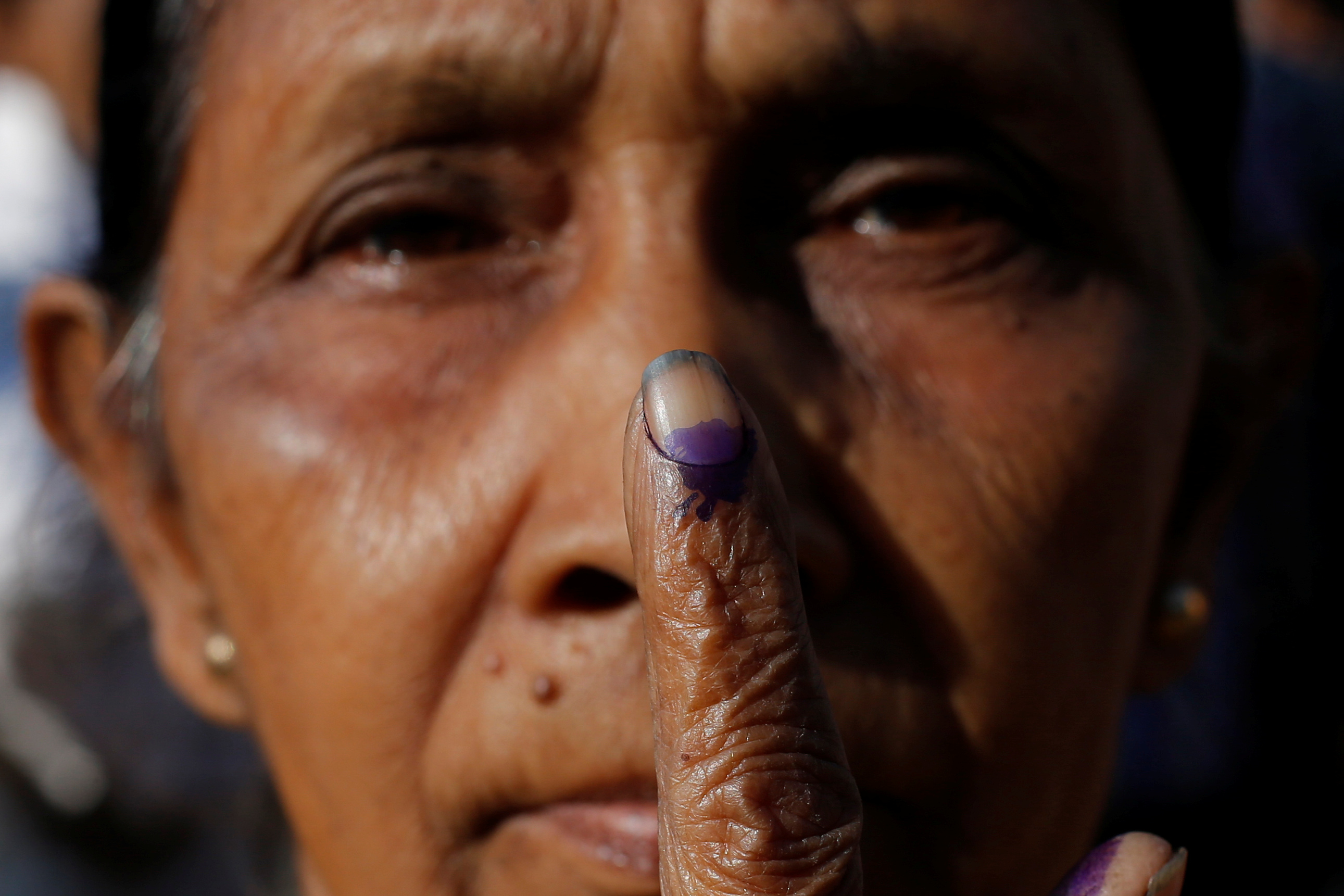 مواطنة هندية شاركت فى الانتخابات