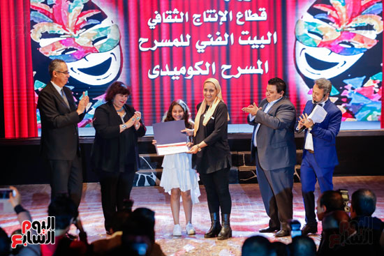 حفل افتتاح المسرح العائم بحضور وزيرة الثقافة ونجوم الفن (52)