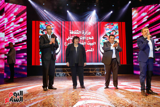 حفل افتتاح المسرح العائم بحضور وزيرة الثقافة ونجوم الفن (38)