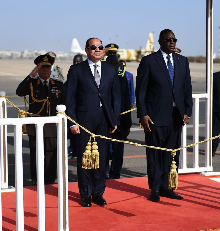 السيسى يصل العاصمة السنغالية داكار (4)