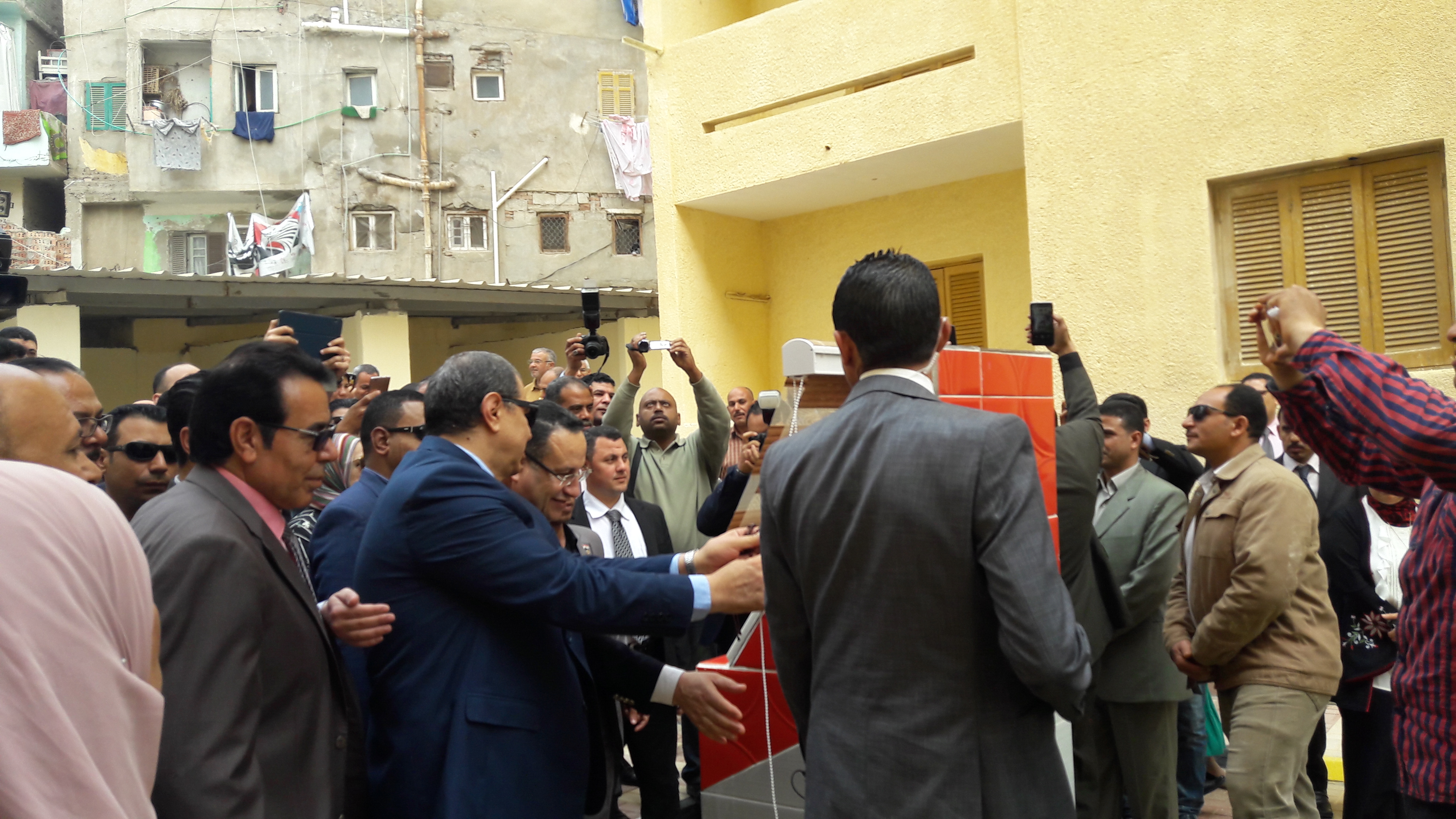 قوى العامله (1)