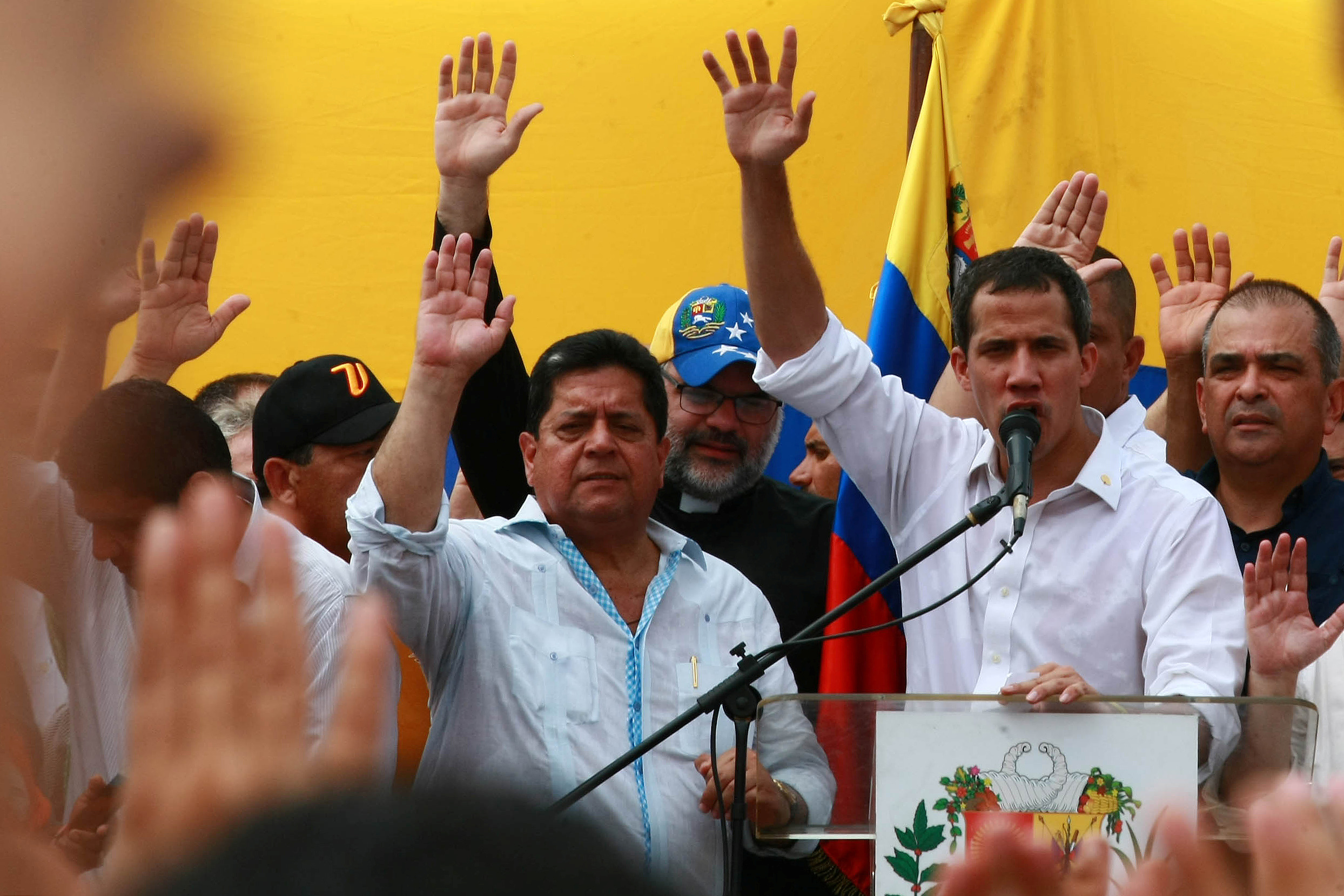 زعيم المعارضة الفنزويلية جوايدو يشارك في مظاهرة خلال زيارته لماراكايبو 22