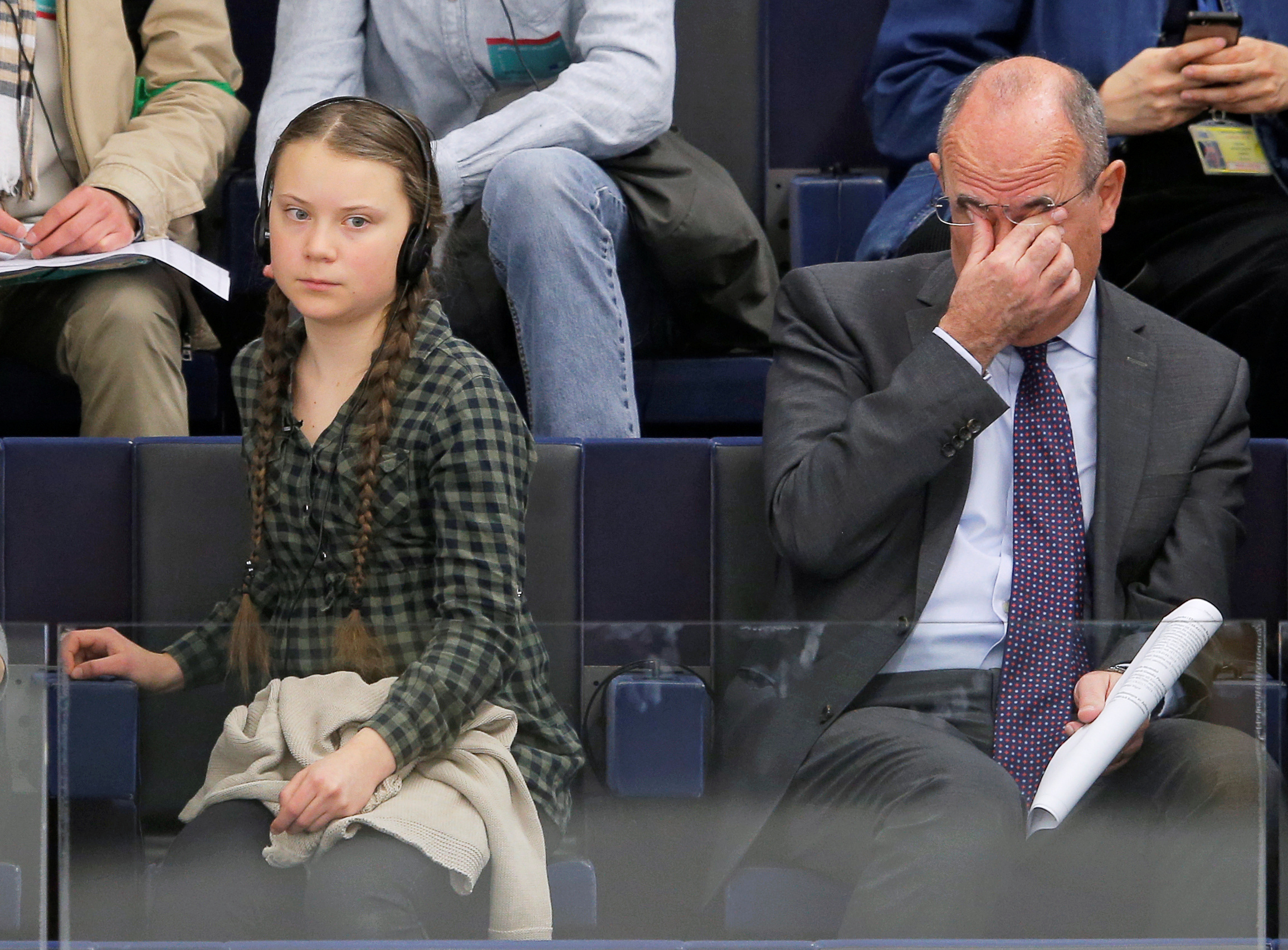 الطفلة السويدية جريتا ثانبيرج داخل البرلمان الأوروبى (5)