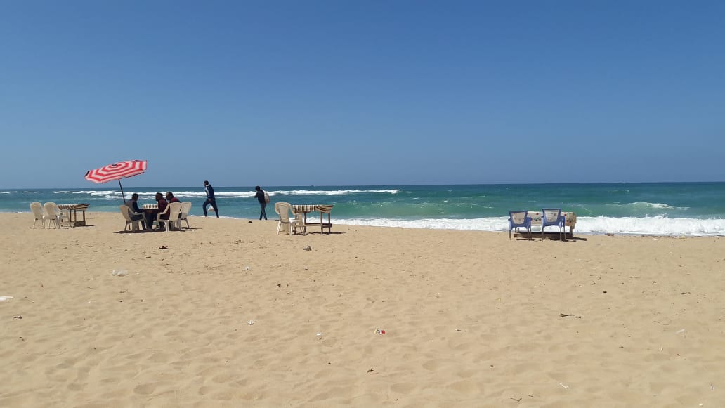 شواطئ الإسكندرية تستعد للصيف (9)