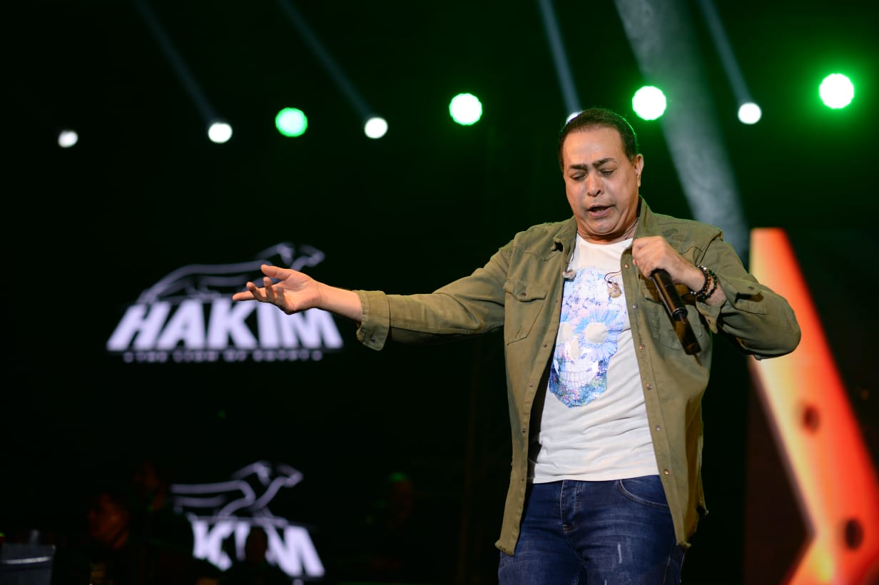 حكيم يودع جمهوره؟ تصريحات صادمة عن مستقبله الفني
