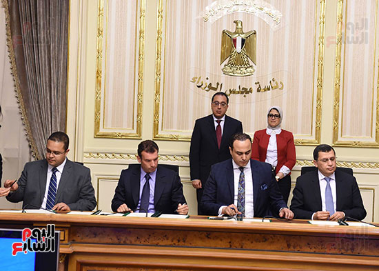 رئيس الوزراء يشهد توقيع 8 بروتوكولات تعاون لتطوير  مشروع بوابة المحتوى الثقافي الرقمي المصري (8)
